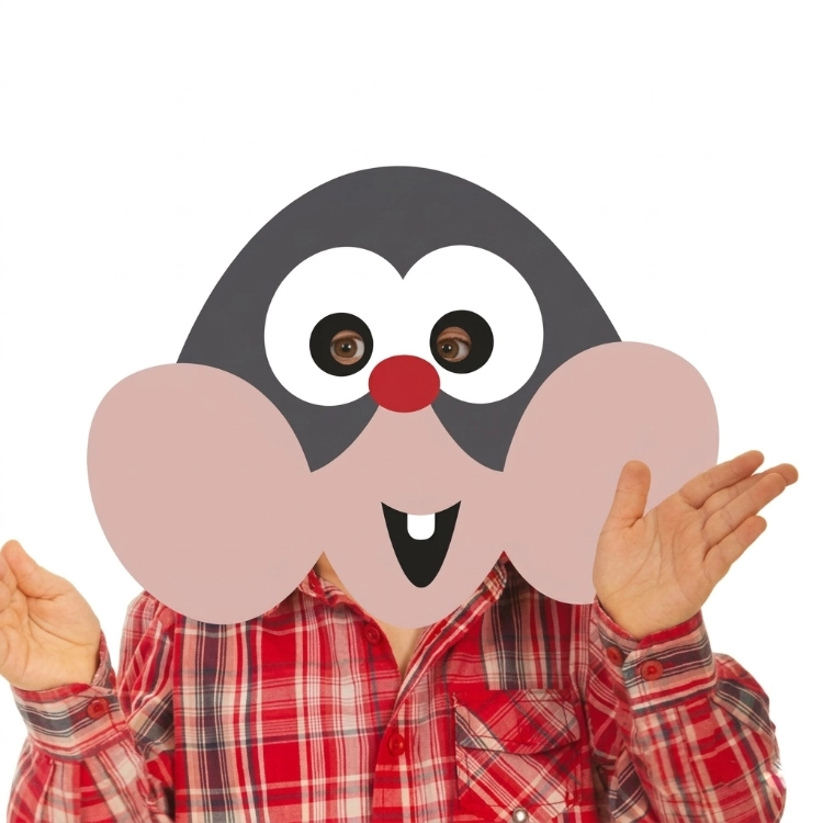 Child wearing a printable mole mask